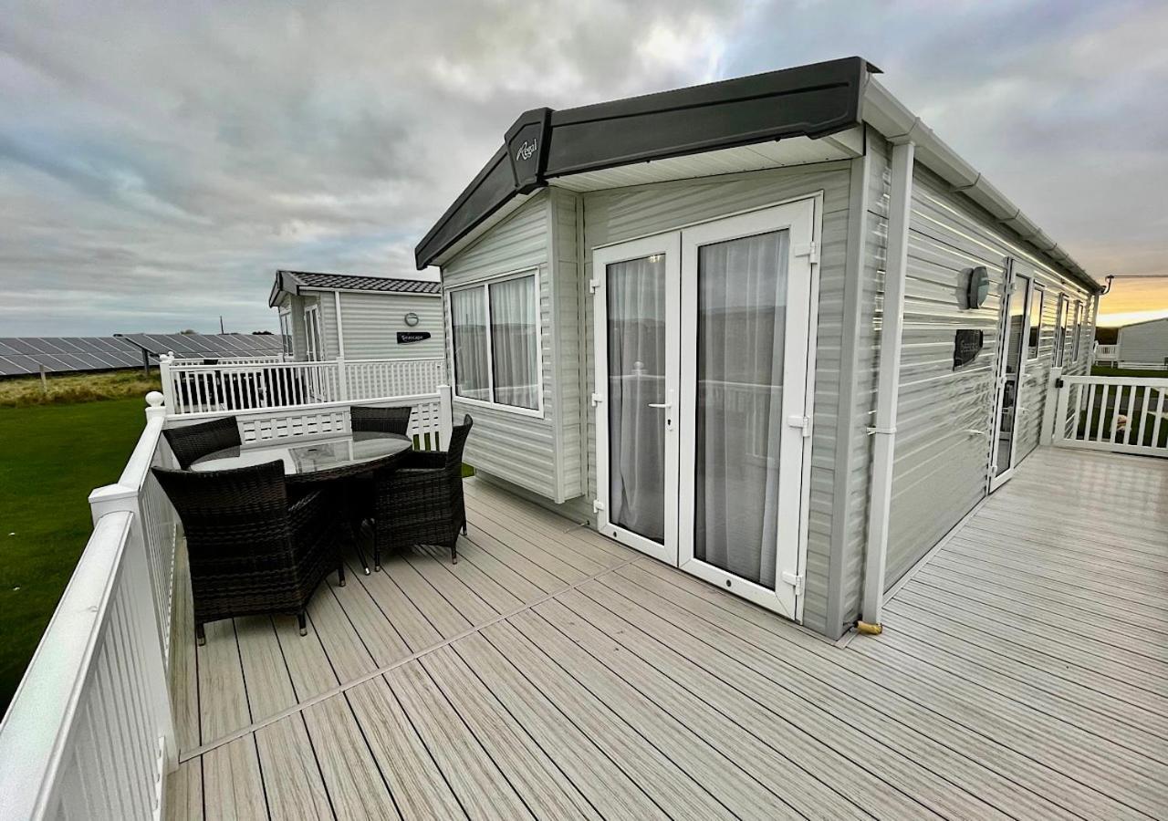 Luxury 3 Bedroom Caravan Between Perranporth And Newquay, Cornwall 新码头 外观 照片